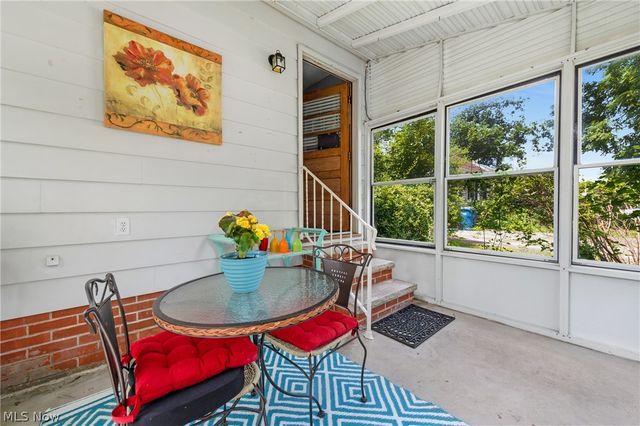 4089 W 229th Street, Fairview Park, OH 44126