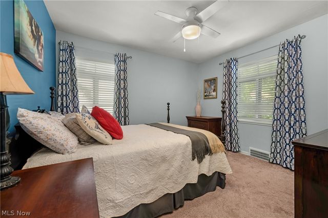 4089 W 229th Street, Fairview Park, OH 44126