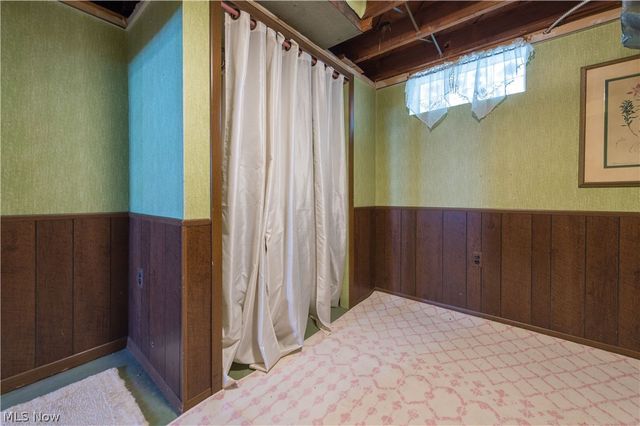 4089 W 229th Street, Fairview Park, OH 44126