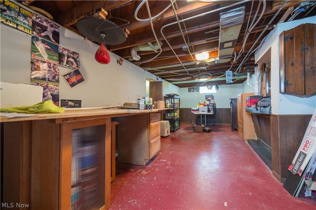 4089 W 229th Street, Fairview Park, OH 44126