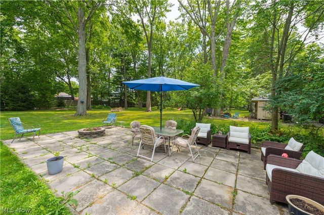 4089 W 229th Street, Fairview Park, OH 44126