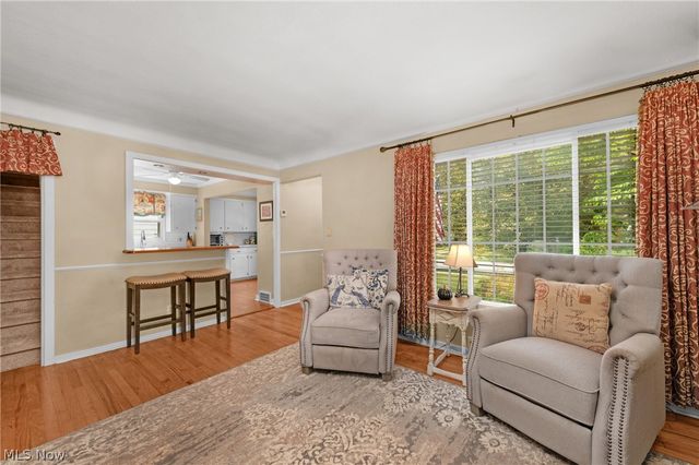 4089 W 229th Street, Fairview Park, OH 44126