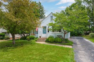 4089 W 229th Street, Fairview Park, OH 44126