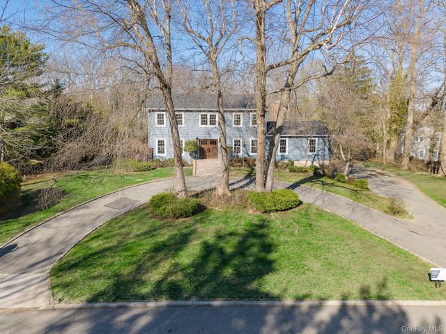 2 Pebble Hill Drive, Northport, NY 11768