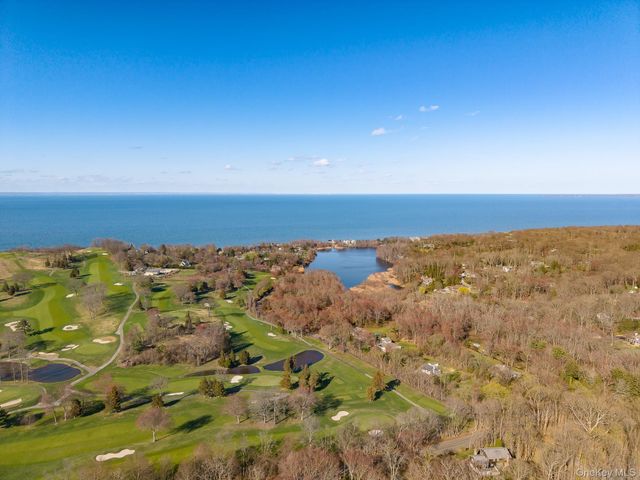 2 Pebble Hill Drive, Northport, NY 11768