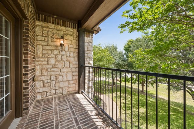 2012 Woodbine Circle, Southlake, TX 76092