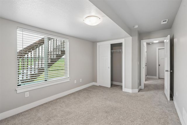 1365 SE Parkview Crossing Drive, Waukee, IA 50263