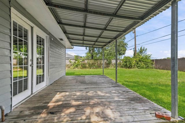5413 Vae Drive, Baytown, TX 77521