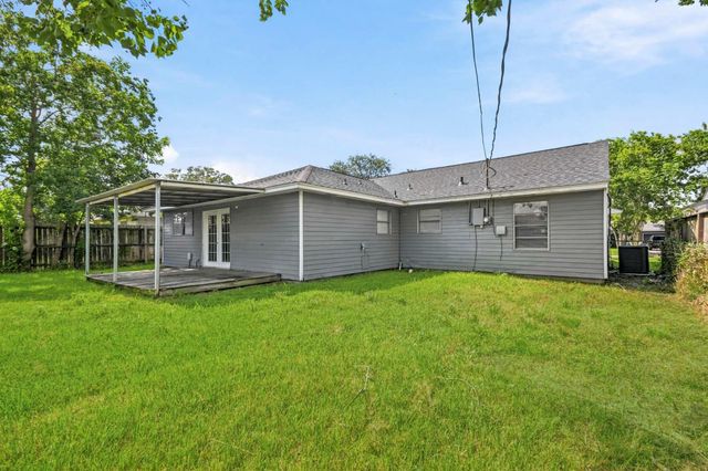 5413 Vae Drive, Baytown, TX 77521