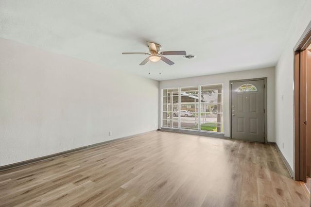 5413 Vae Drive, Baytown, TX 77521