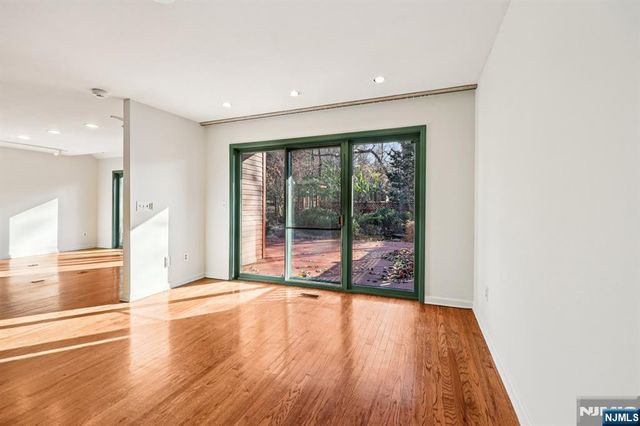 6 Old Quarry Road 4, Englewood, NJ 07631