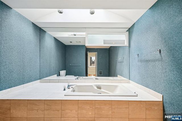 6 Old Quarry Road 4, Englewood, NJ 07631