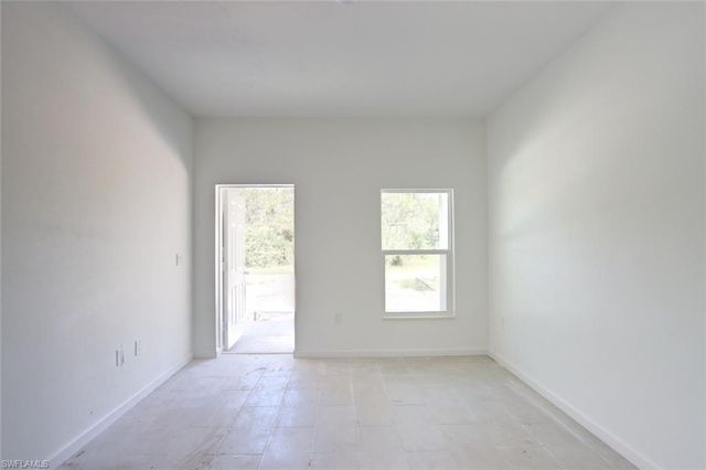 464 Latic AVE, Lehigh Acres, FL 33974