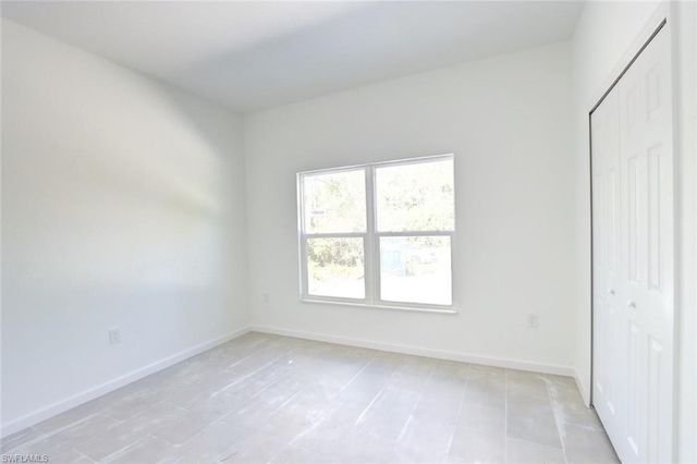 464 Latic AVE, Lehigh Acres, FL 33974