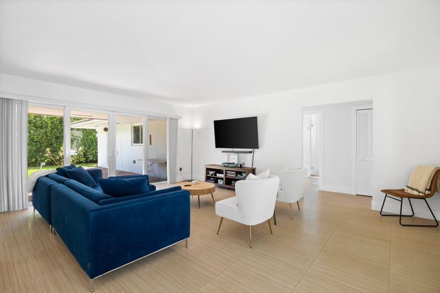 811 Capri Street, Coral Gables, FL 33134