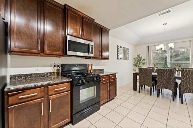 2016 Borthwick Lane, Conroe, TX 77301