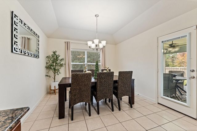 2016 Borthwick Lane, Conroe, TX 77301