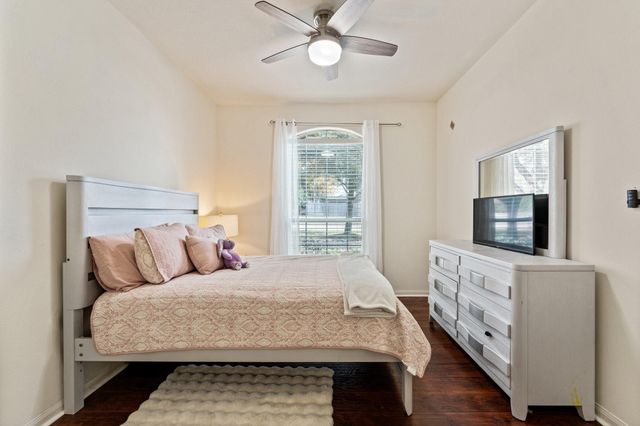 2016 Borthwick Lane, Conroe, TX 77301