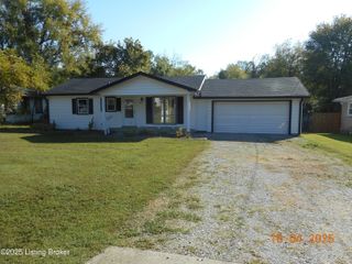 8011 Sherry Lynn Ct, Louisville, KY 40228