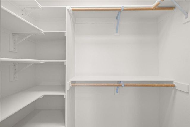 101 Gangnes Drive, Talent, OR 97540