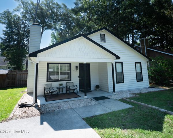 919 Page Avenue, Wilmington, NC 28403