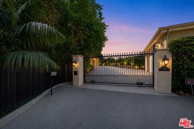 1457 Claridge Drive, Beverly Hills, CA 90210