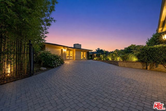1457 Claridge Drive, Beverly Hills, CA 90210