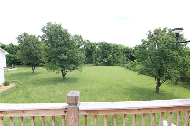 5133 Woodland Drive, Shawnee, KS 66218