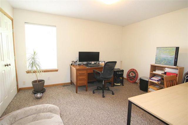5133 Woodland Drive, Shawnee, KS 66218