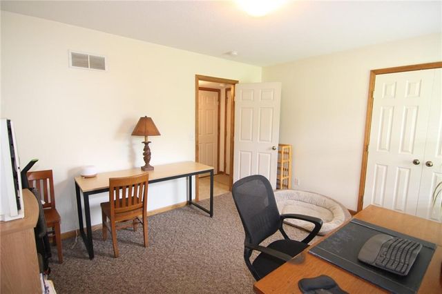 5133 Woodland Drive, Shawnee, KS 66218