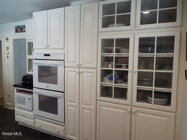 107 Oakland Avenue, Gloversville, NY 12078