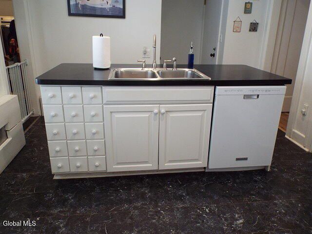 107 Oakland Avenue, Gloversville, NY 12078