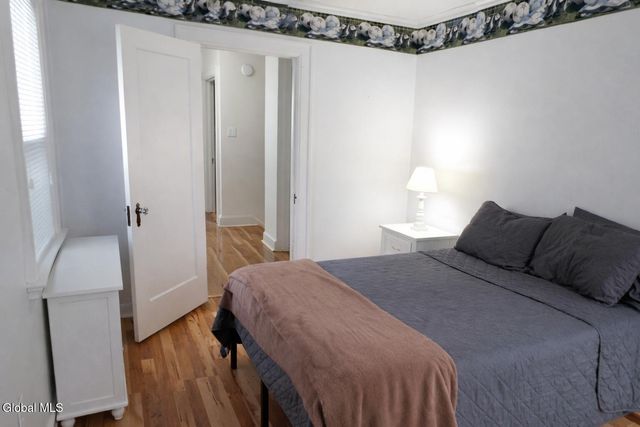 107 Oakland Avenue, Gloversville, NY 12078