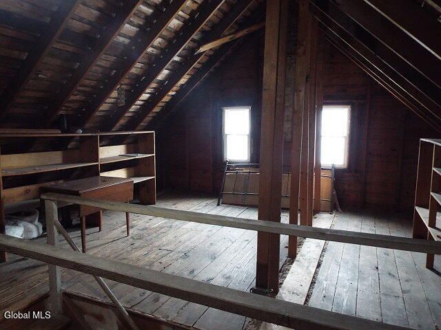 107 Oakland Avenue, Gloversville, NY 12078