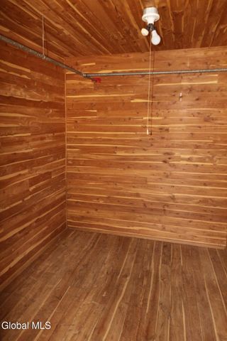 107 Oakland Avenue, Gloversville, NY 12078