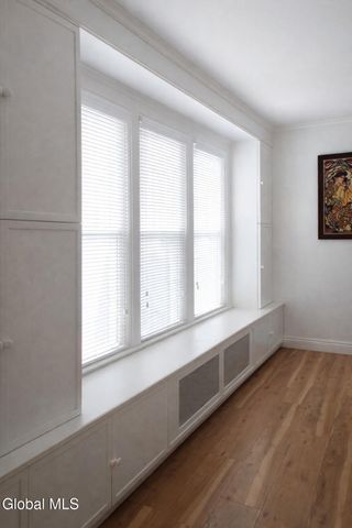 107 Oakland Avenue, Gloversville, NY 12078