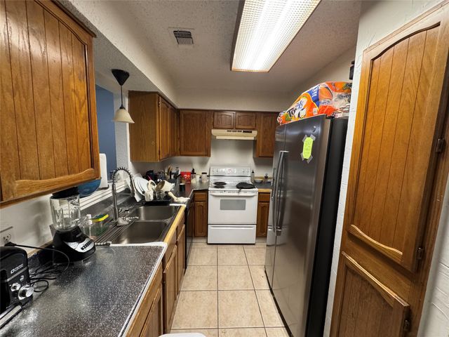 2916 Kathleen Lane, Euless, TX 76039