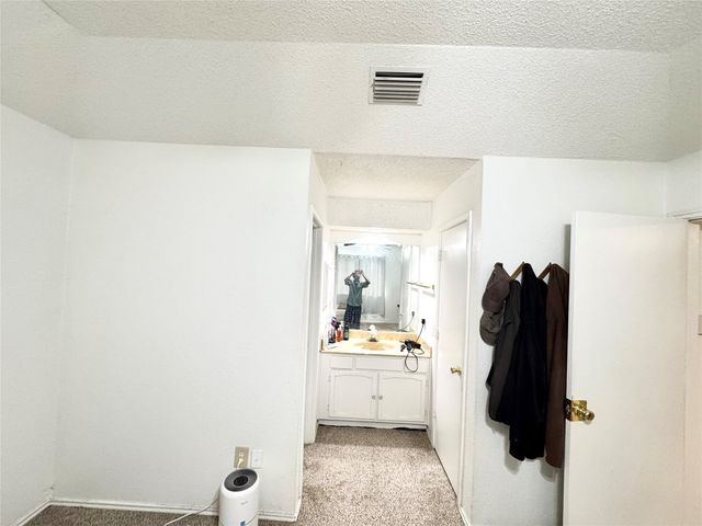 2916 Kathleen Lane, Euless, TX 76039