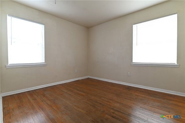 707 S 5th Street, Copperas Cove, TX 76522