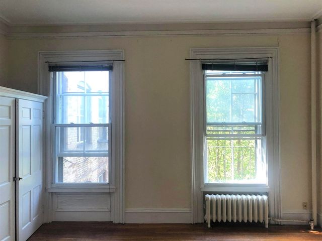 84 Charles 2, Boston, MA 02114