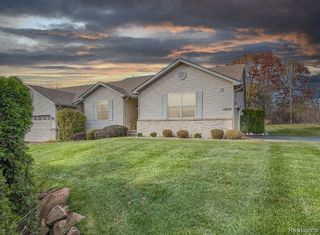 12032 Princewood Drive, Fenton, MI 48430