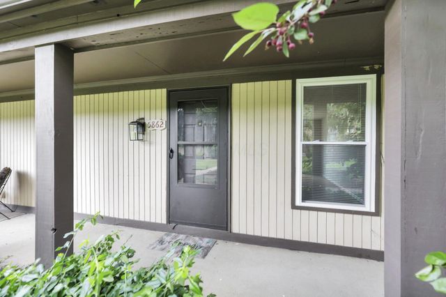 5862 Hallridge Circle, Columbus, OH 43232