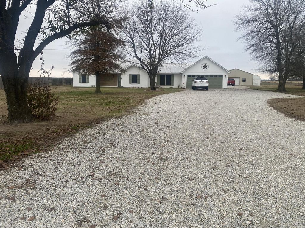 11258 Maple Grove Lane, Trumann, AR 72472