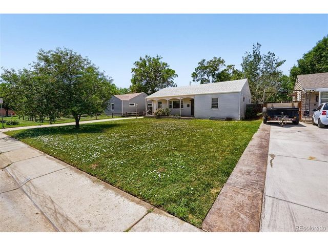 3275 S Fox St, Englewood, CO 80110