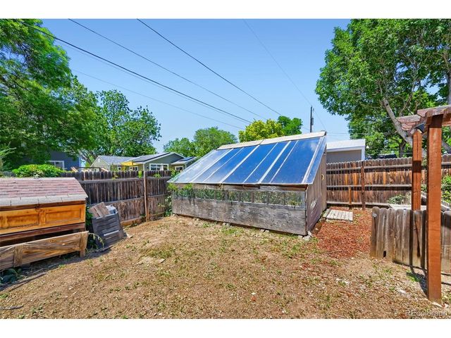 3275 S Fox St, Englewood, CO 80110