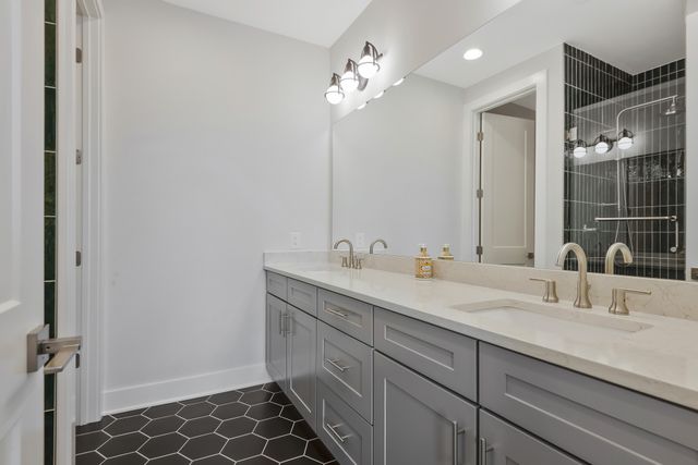 2176 Carson St Apt 3, Nashville, TN 37211