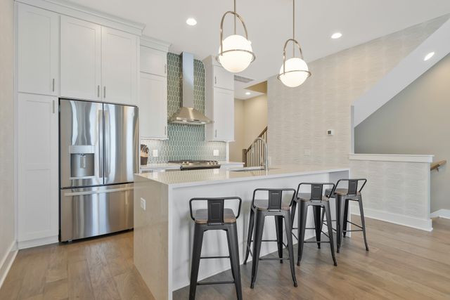 2176 Carson St Apt 3, Nashville, TN 37211