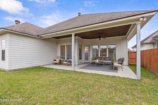 108 Timber Bark Road, Lafayette, LA 70508