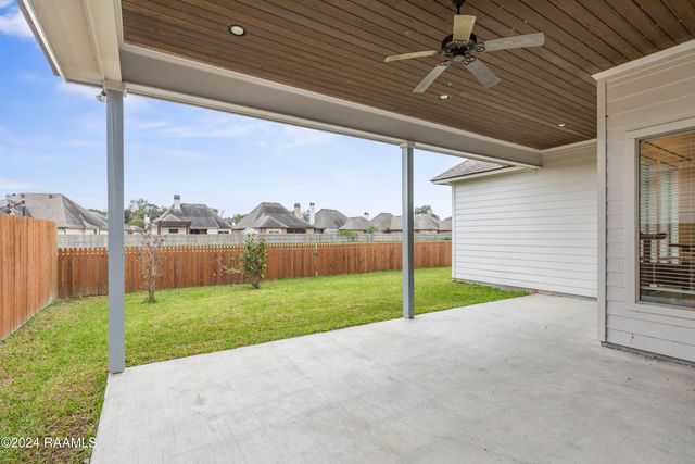 108 Timber Bark Road, Lafayette, LA 70508