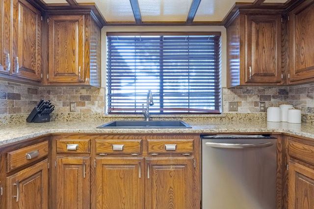 1209 Castle Creek Street, Shawnee, OK 74804